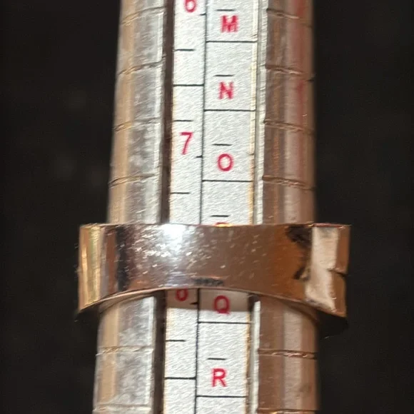 Sterling ring with blue stones - Picture 2 of 6